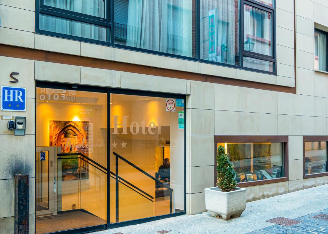 Hotel Apolonia Soria Bagian luar foto